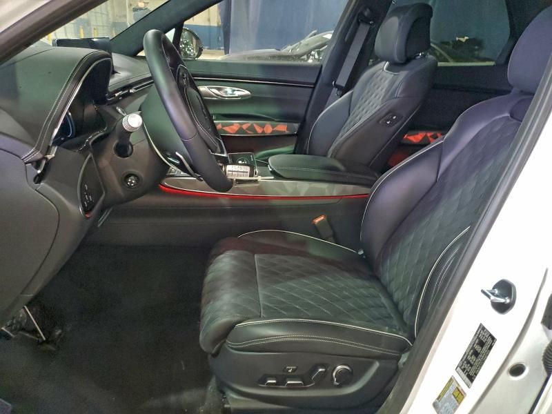 2025 Genesis Gv70 Base