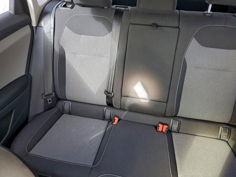 2023 Volkswagen Taos s