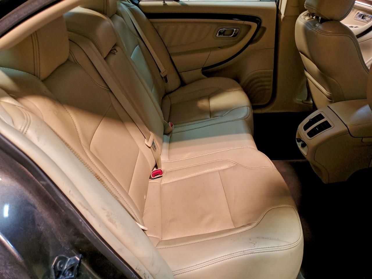 2016 Ford Taurus Limited