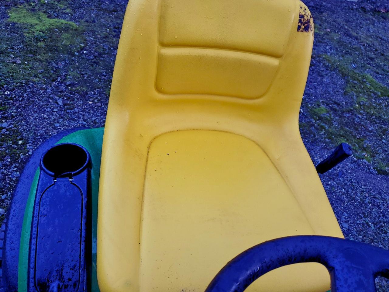 2013 John Deere D140 Lawn Mower