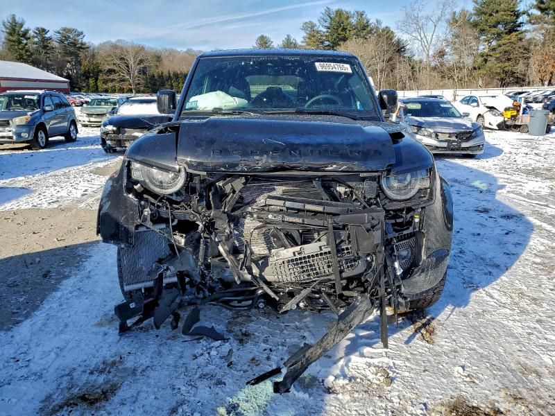 2025 Land Rover Defender 110 X-dynamic se