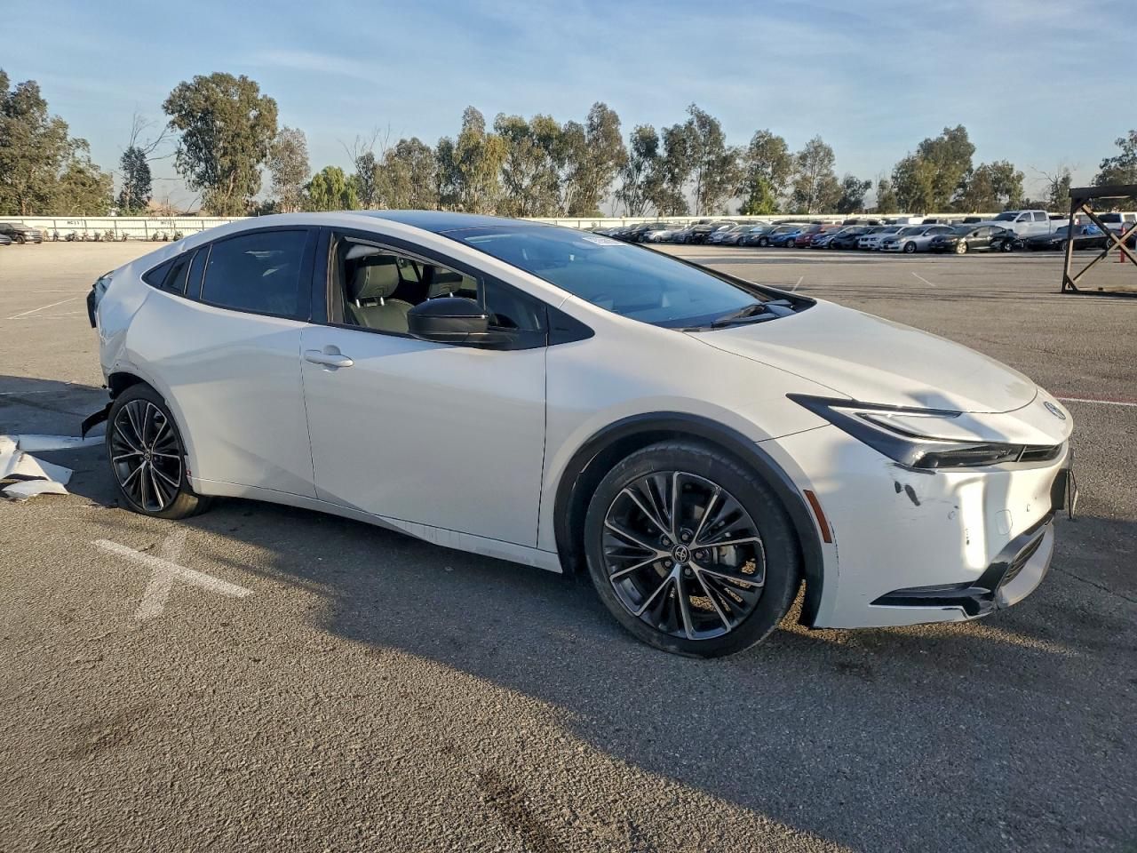 2024 Toyota Prius le