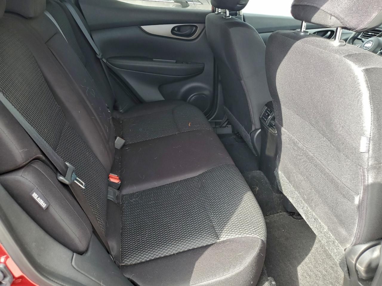 2022 Nissan Rogue Sport s