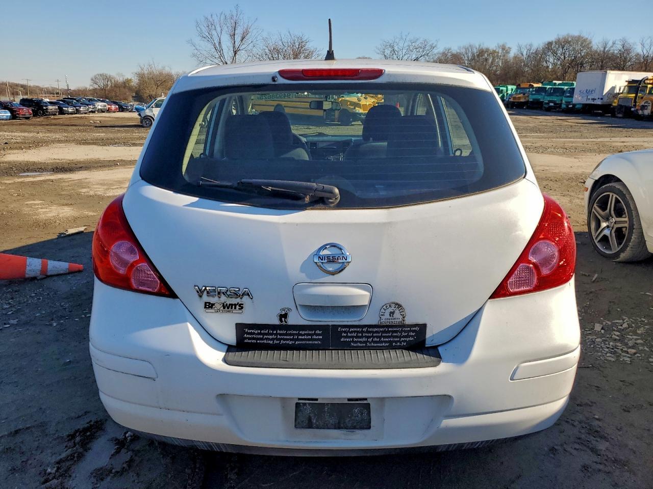 2012 Nissan Versa s