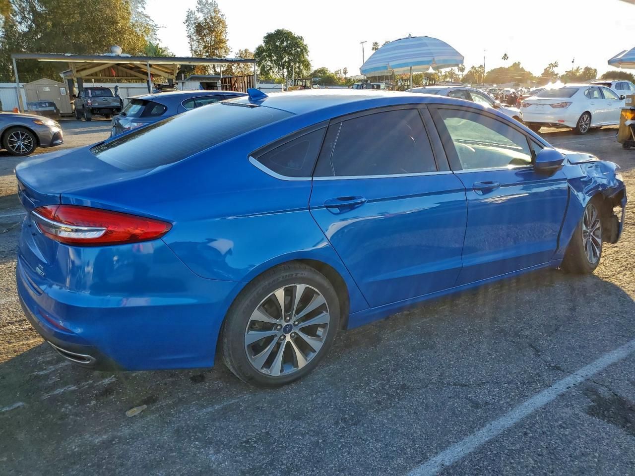2020 Ford Fusion se