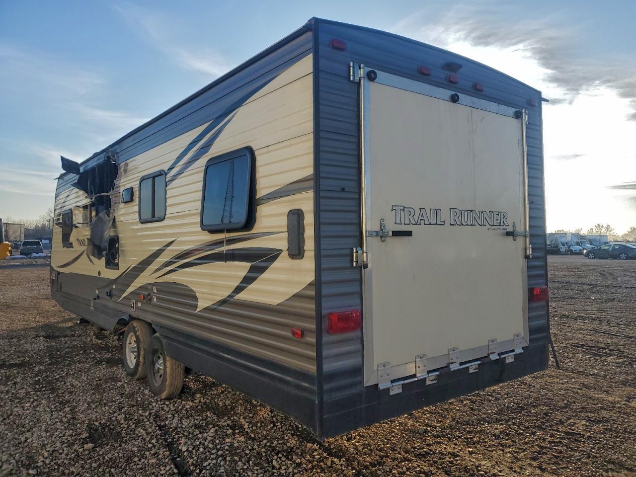 2017 Trailers L Runner