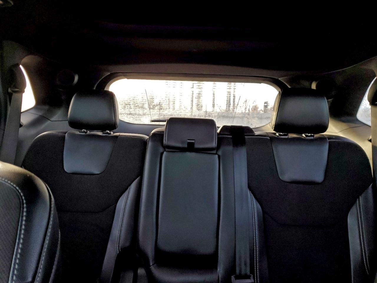 2022 Ford Edge st