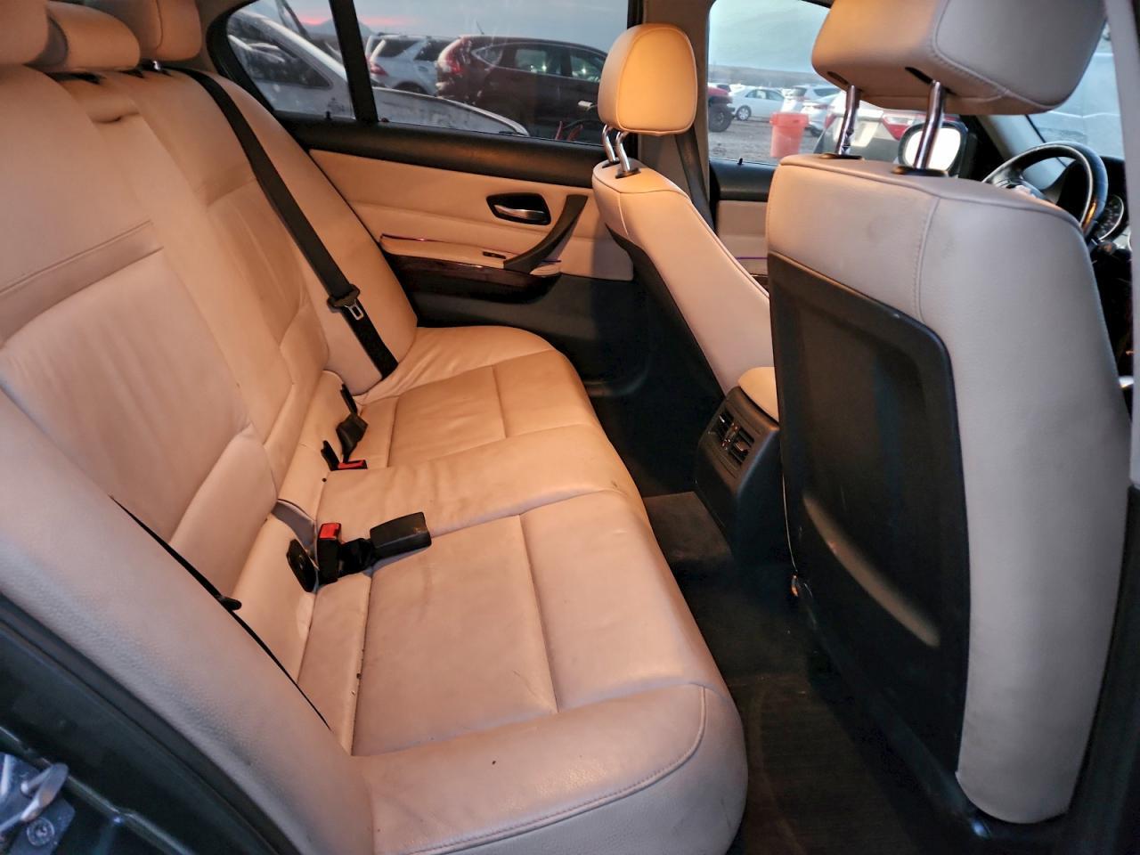 2011 BMW 335 xi