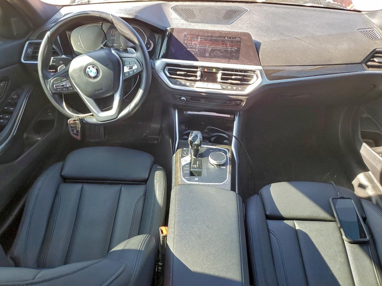 2021 BMW 330i