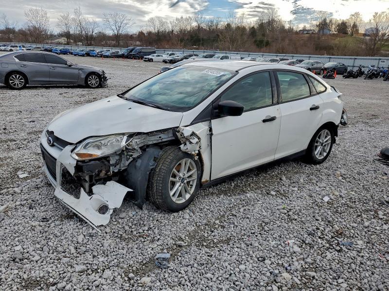 2014 Ford Focus s