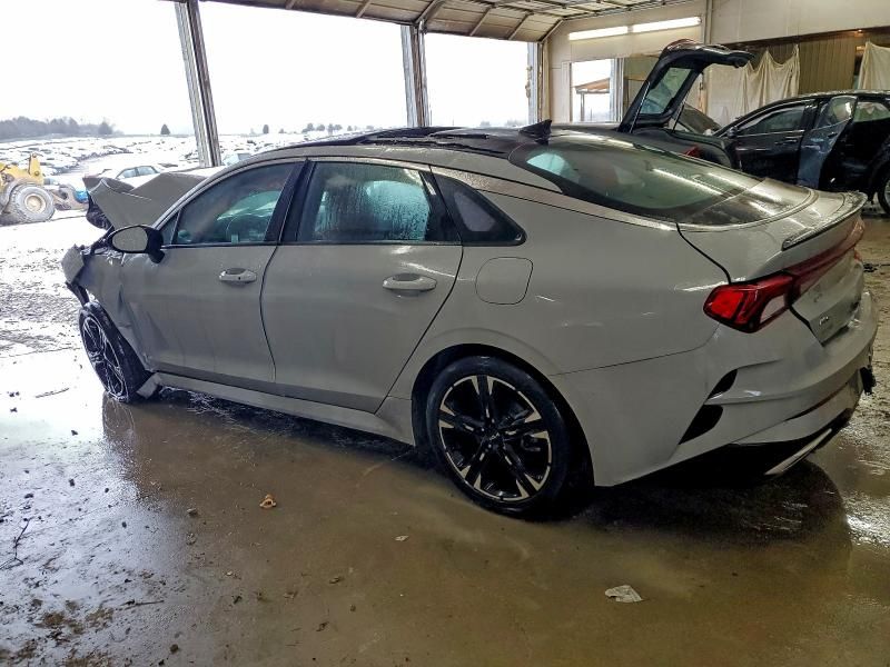 2022 KIA K5 gt Line