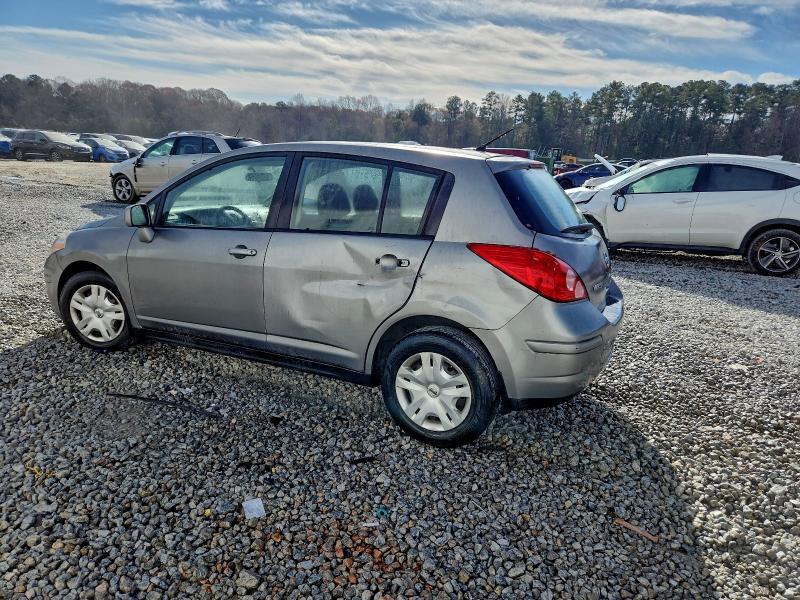 2012 Nissan Versa s