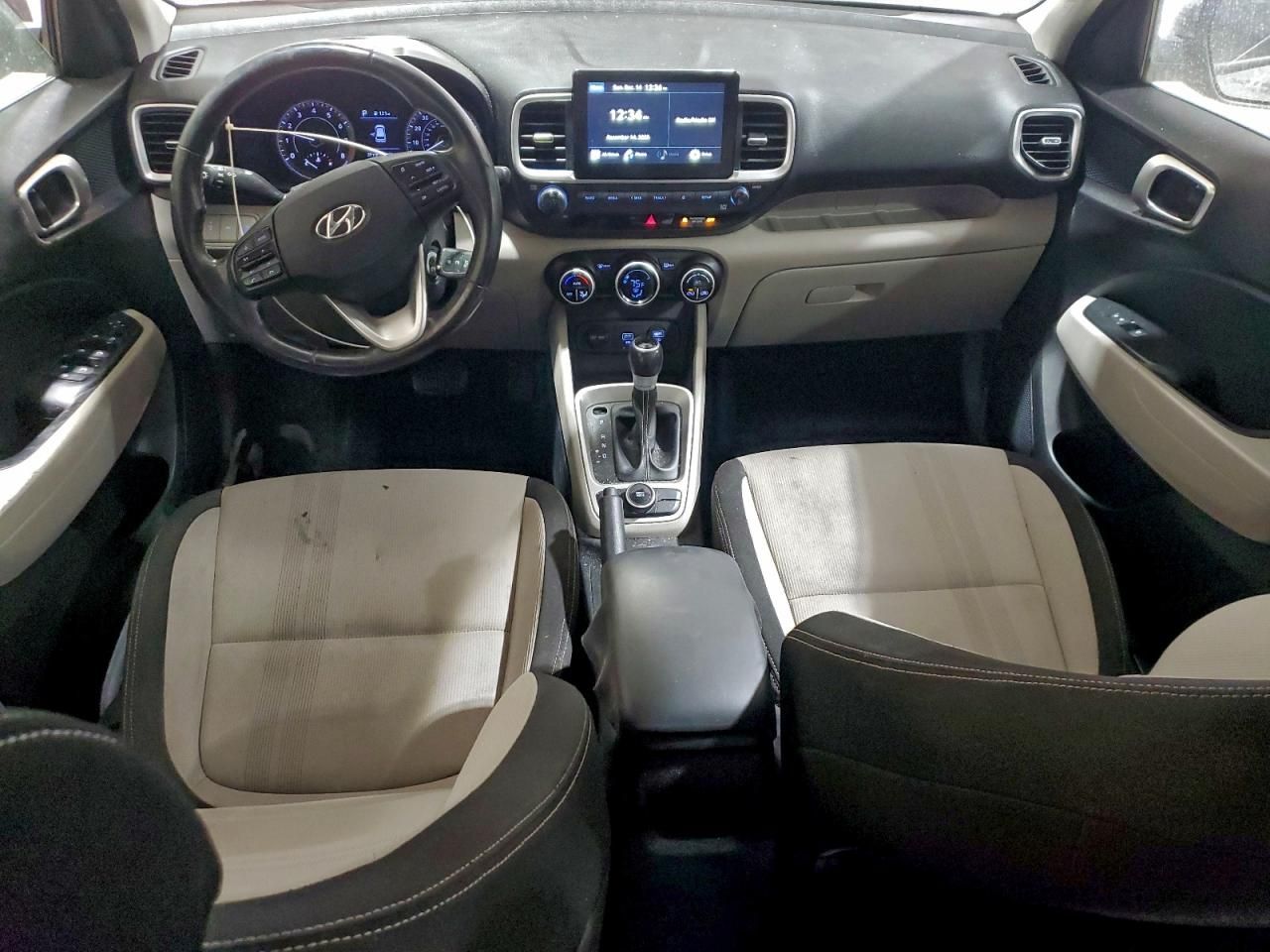 2020 Hyundai Venue sel