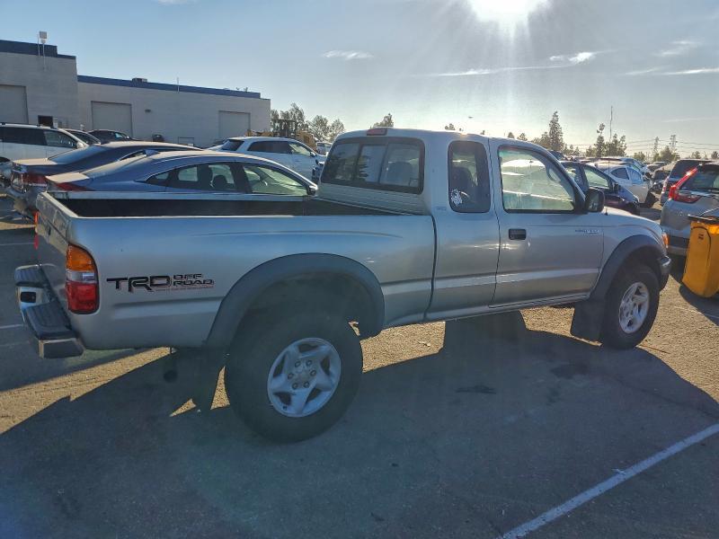 2004 Toyota Tacoma Xtracab Prerunner