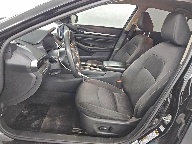 2021 Nissan Altima sv