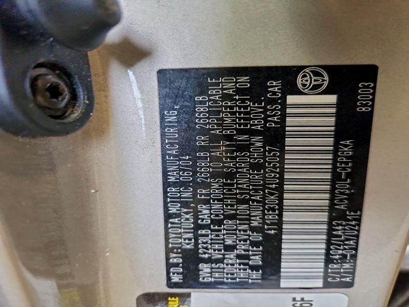 2004 Toyota Camry le