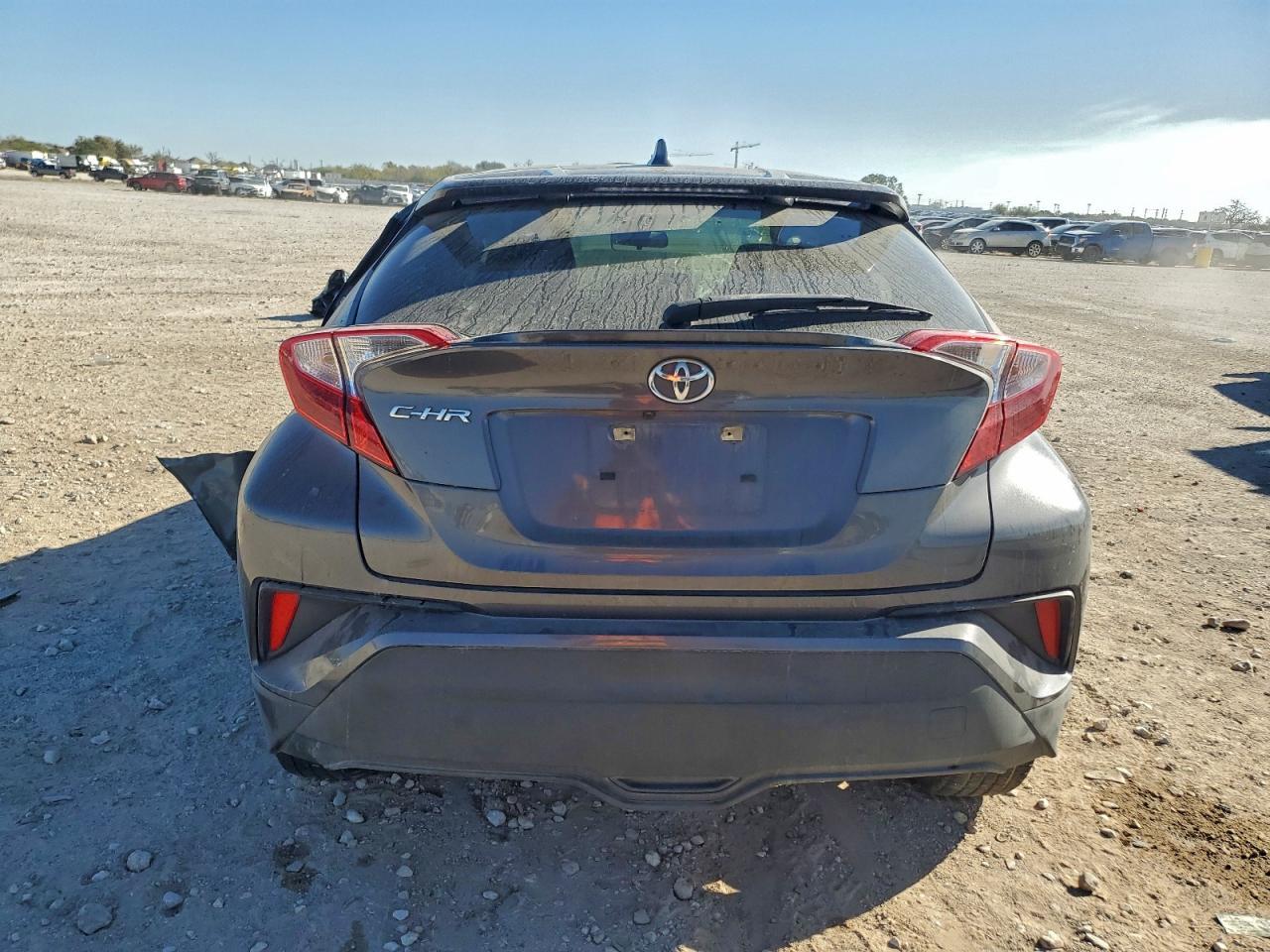 2020 Toyota C-hr le