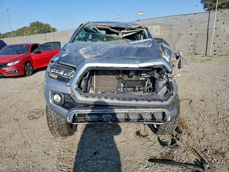 2017 Toyota Tacoma Double cab