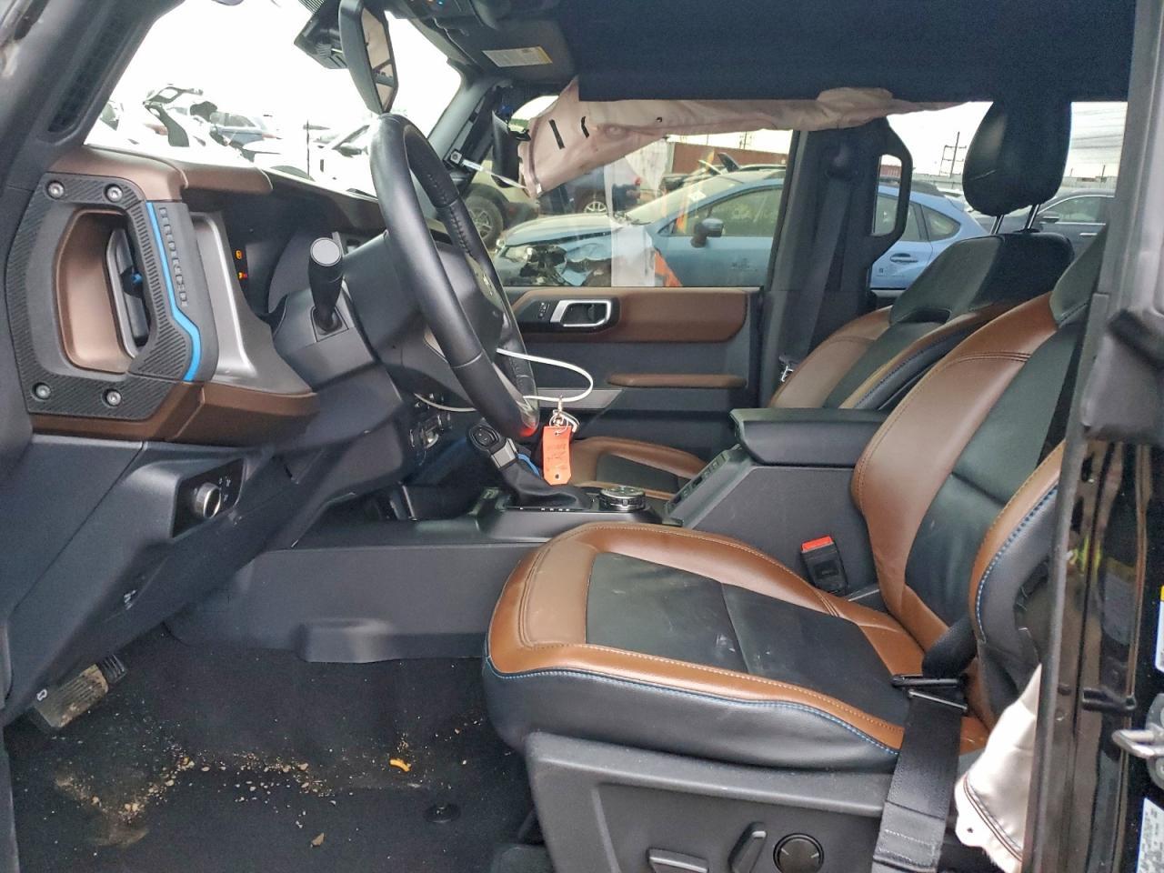 2023 Ford Bronco Base