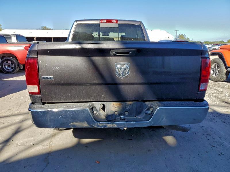 2020 Dodge Ram 1500 Classic slt
