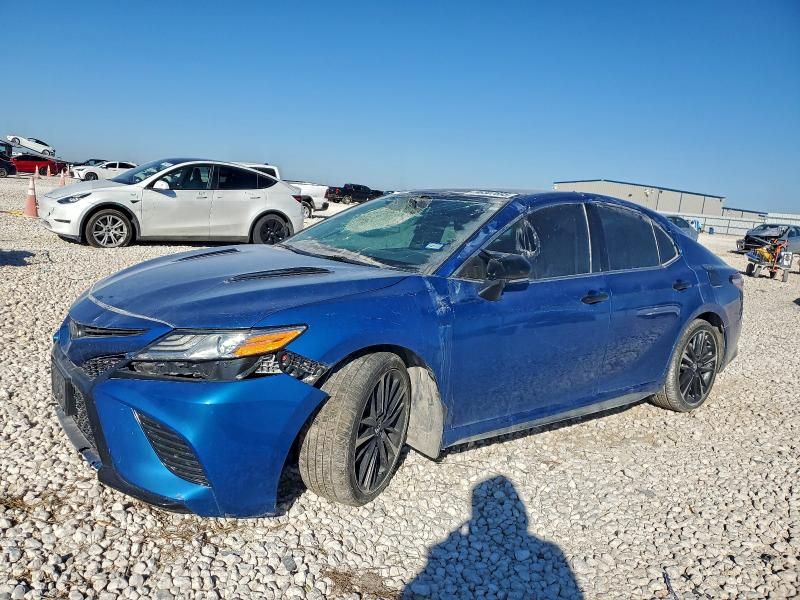 2020 Toyota Camry xse