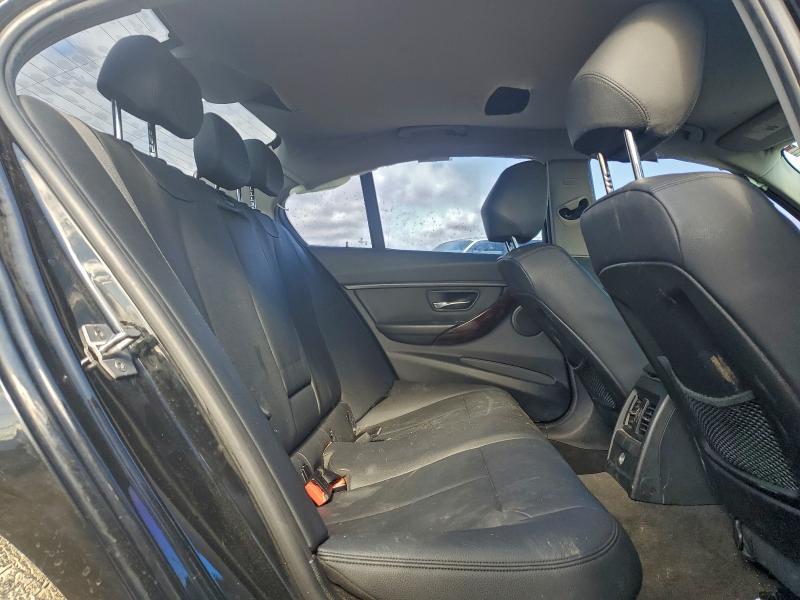 2015 BMW 328 i