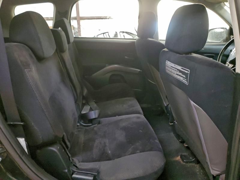 2010 Mitsubishi Outlander xls