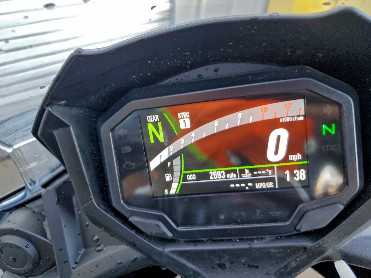 2025 Kawasaki EX650 R