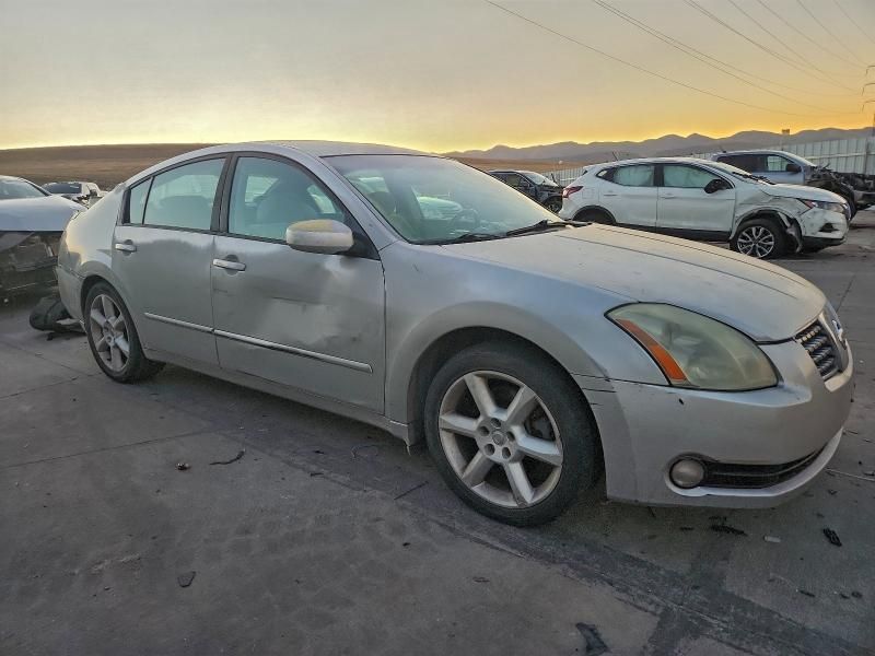 2004 Nissan Maxima se