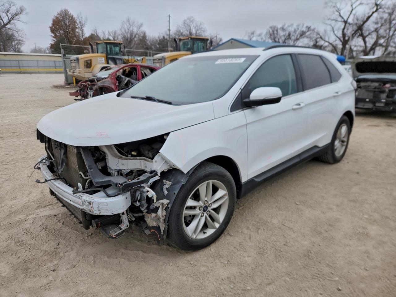 2017 Ford Edge sel