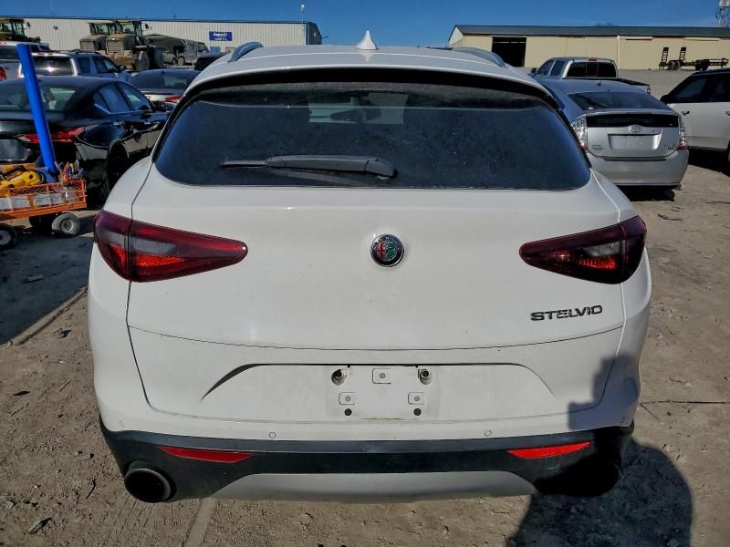 2020 Alfa Romeo Stelvio