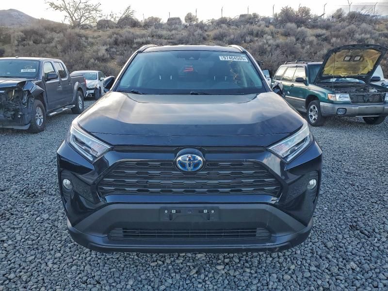 2020 Toyota Rav4 xle