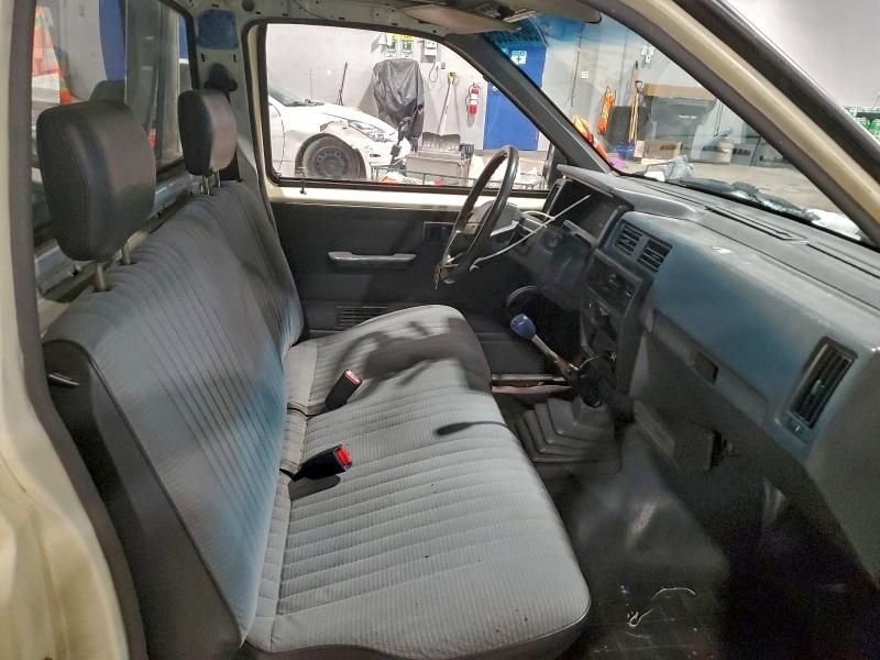 1993 Nissan Truck Short Wheelbase