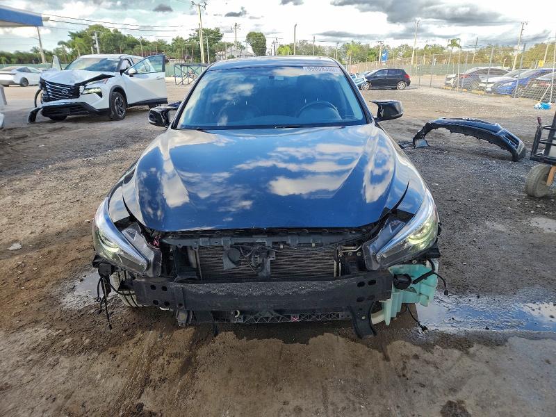2015 Infiniti Q50 Base