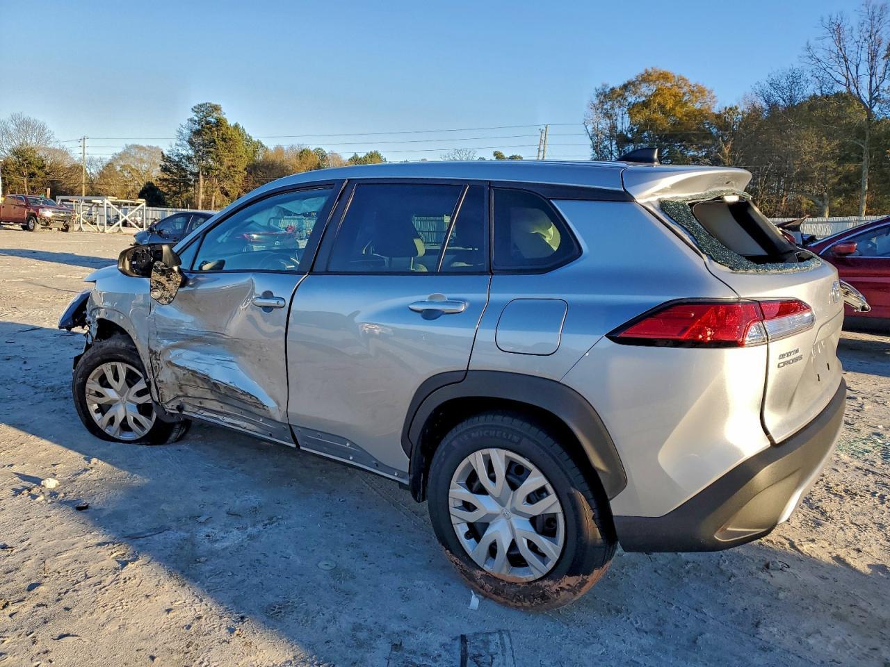 2024 Toyota Corolla Cross l