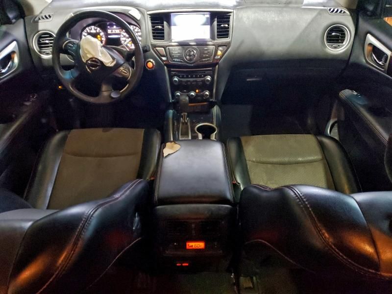 2019 Nissan Pathfinder s