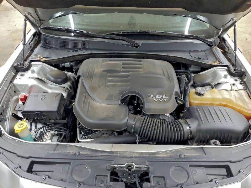 2019 Chrysler 300 Touring