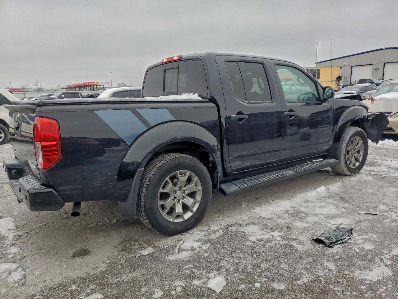 2021 Nissan Frontier s
