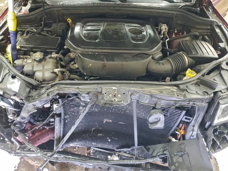 2020 Jeep Grand Cherokee Laredo