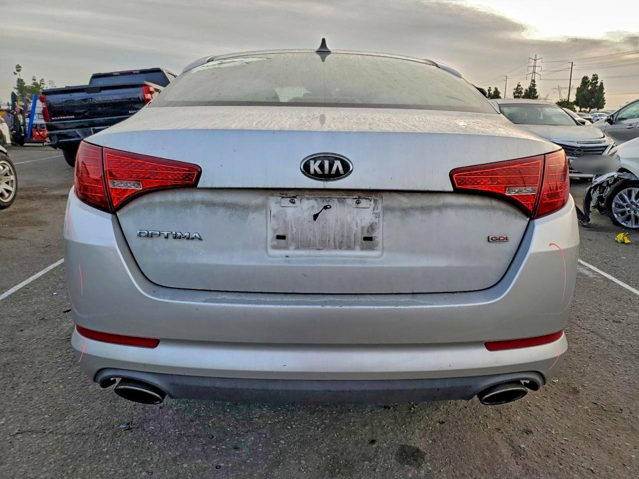 2013 KIA Optima lx