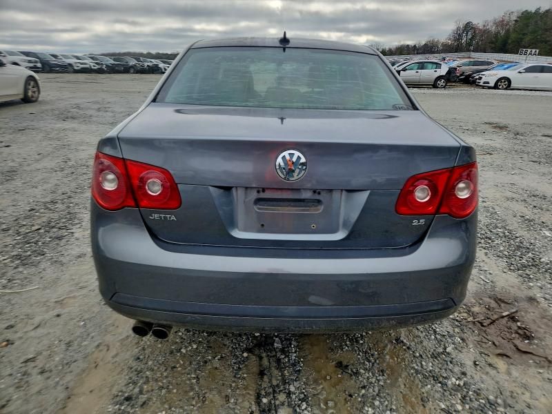 2005 Volkswagen New Jetta 2.5l Option Package 2