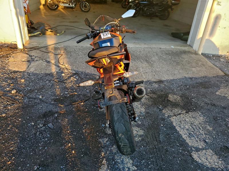 2023 KTM 390 rc