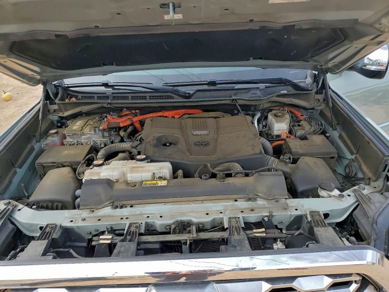 2024 Toyota Tundra Crewmax Platinum