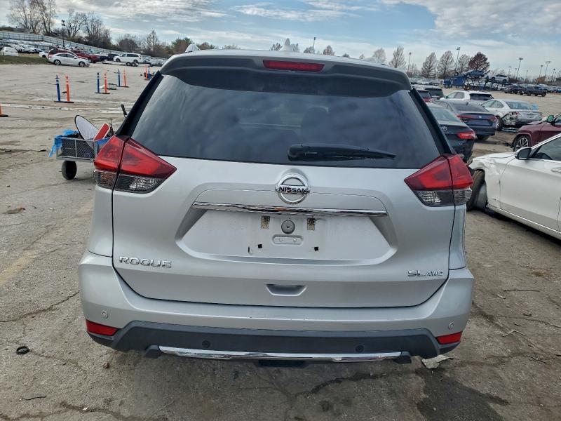 2020 Nissan Rogue s