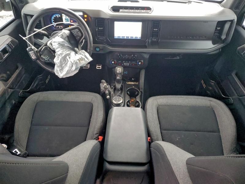 2021 Ford Bronco Base