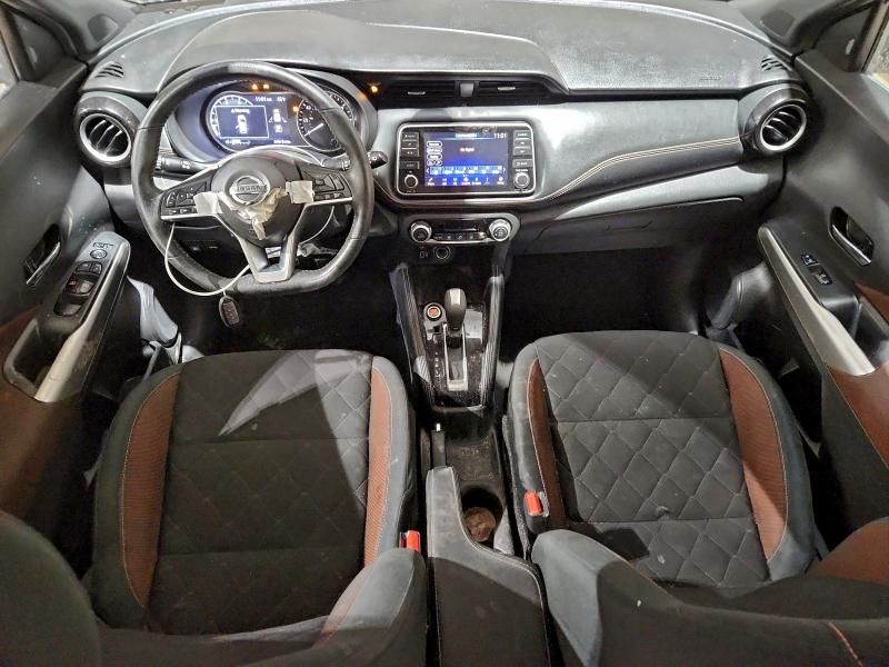 2020 Nissan Kicks sr