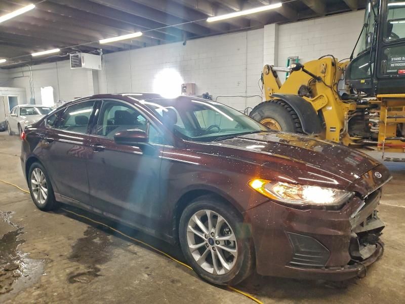 2019 Ford Fusion se