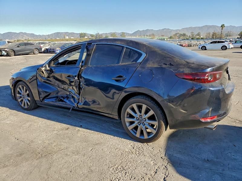 2019 Mazda 3 Preferred Plus