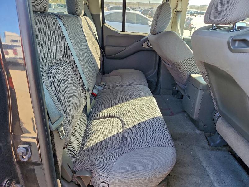 2012 Nissan Frontier s