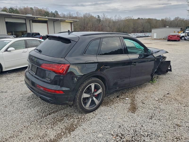 2024 Audi Q5 Premium Plus 45